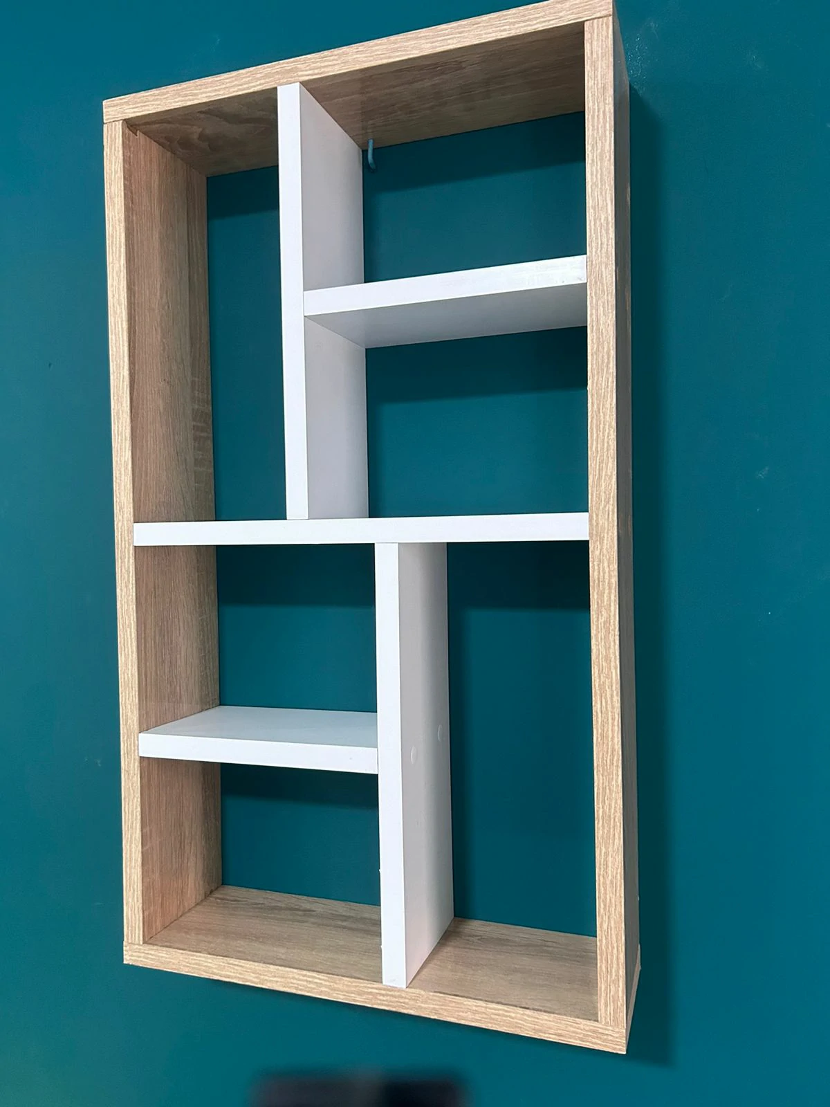 Étagère Murale à Compartiments Bois & Blanc – Image 3